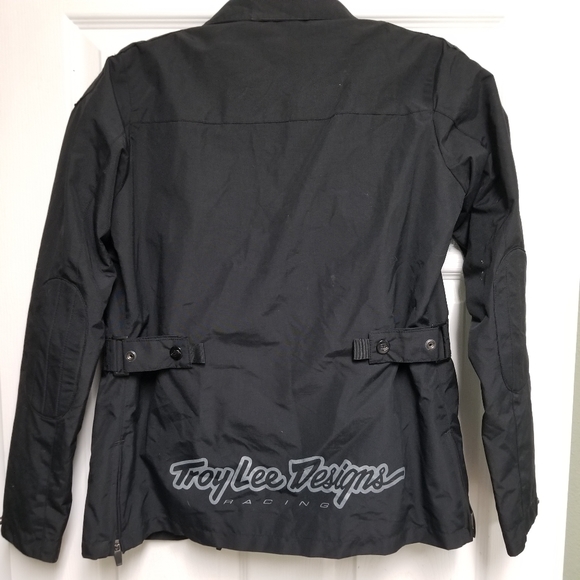 Jacket - Picture 7 of 8